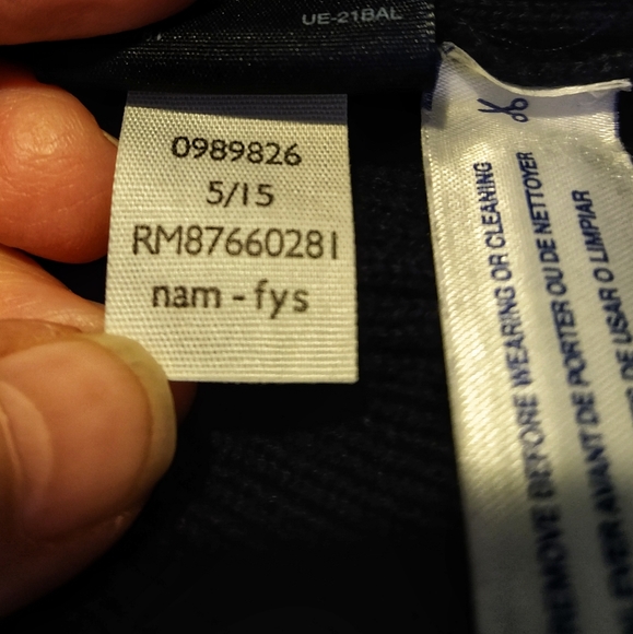 Tommy Hilfiger Women M Navy RARE May 2015 Front Zip Preppy Cardigan Sweater - Picture 9 of 9